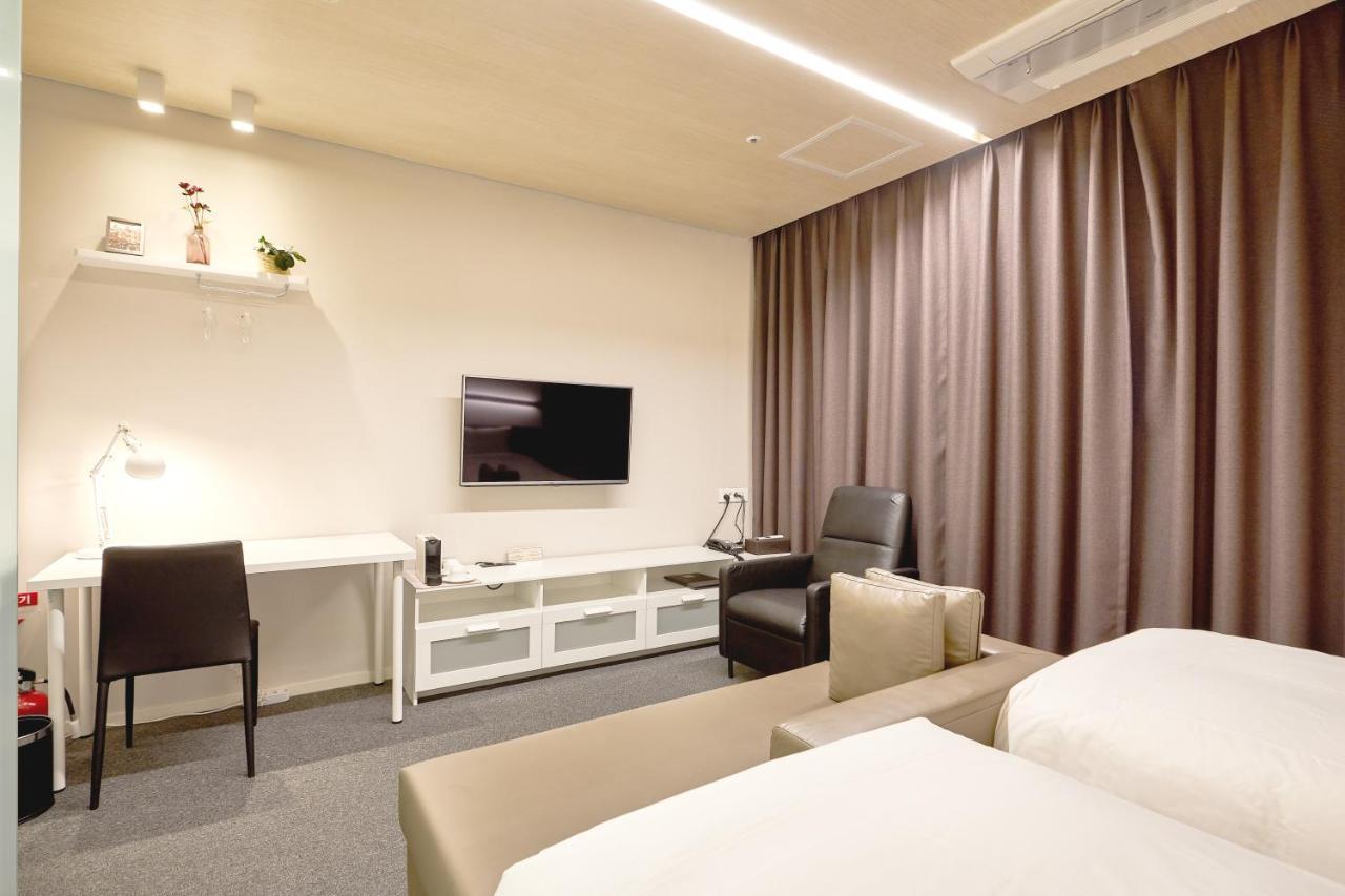 Grand City Hotel Čchangwon Exteriér fotografie